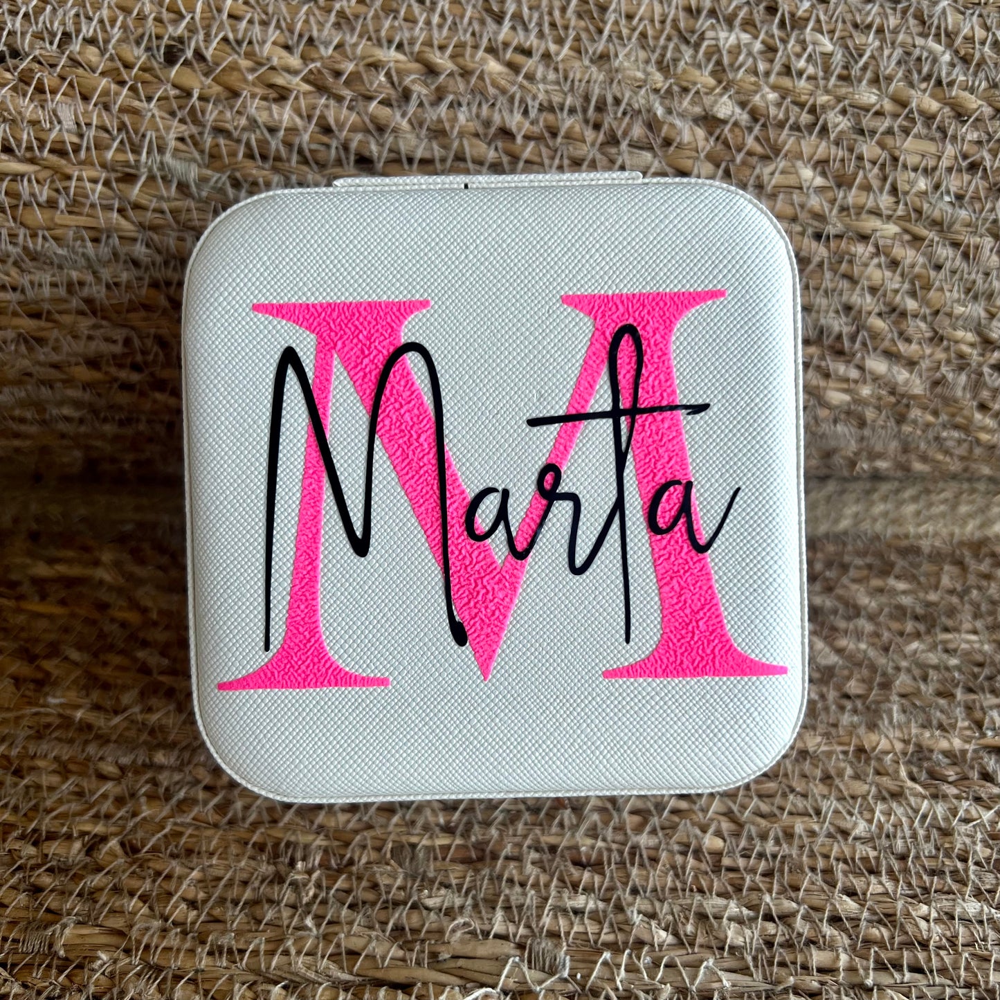 Joyero de viaje personalizado beige/rosa flúor