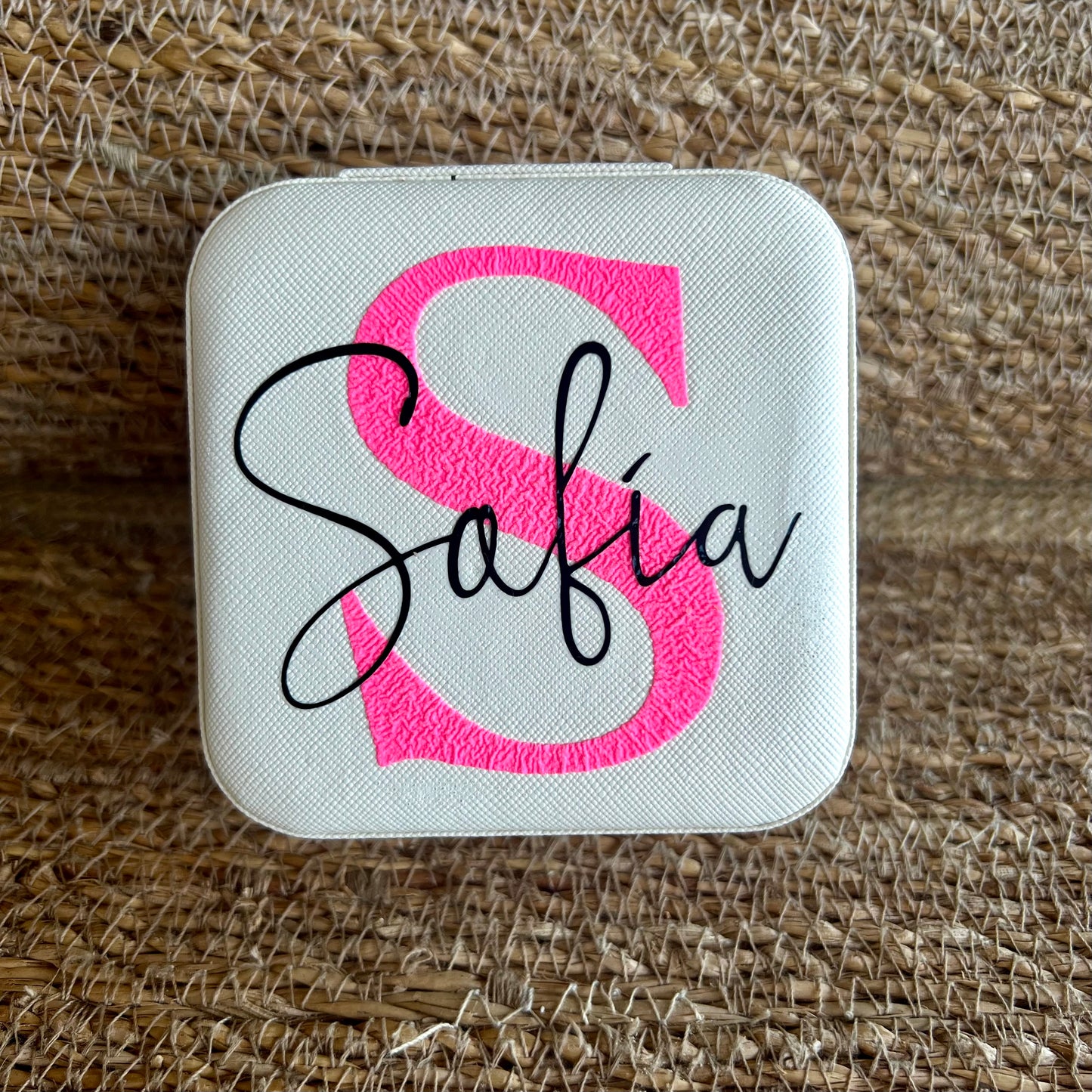 Joyero de viaje personalizado beige/rosa flúor