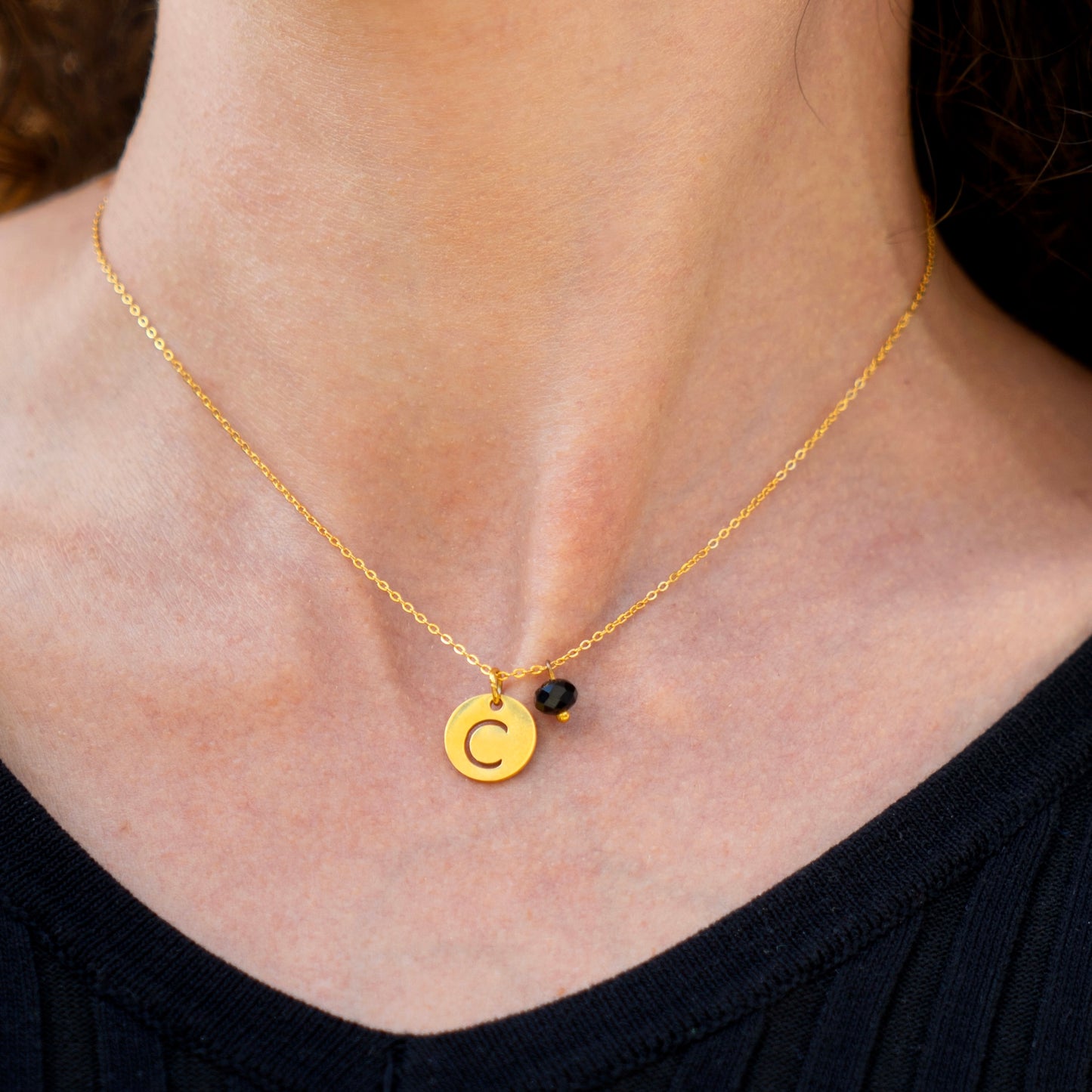 Collar Inicial dorado