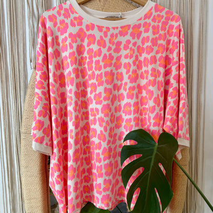Camiseta animal print flúor